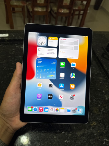 Ipad Air 2 A1566 9.7 64gb Space Gray, Impecável Bateria Boa Preto (Usado)