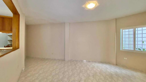 Imagen 5 de 15 de Casa En Venta De Oportunidad Pueblo Nuevo