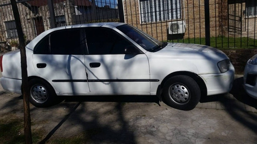 Hyundai Accent 1.5 Gls 4dr 2000