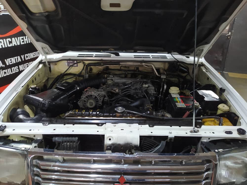 Mitsubishi Montero .