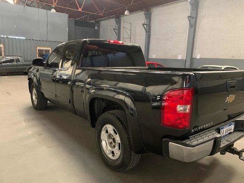 Chevrolet Silverado Silverado V8 5.3