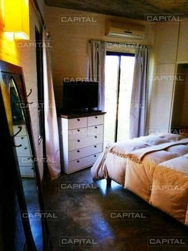 Casa En Venta De Cuatro Dormitorios, Parrilla Y Piscina En Montoya- Ref: 29850