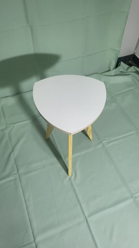 Duas Mesas Canto Laterais Sala Sofá Quarto Pés Quadrados Branco