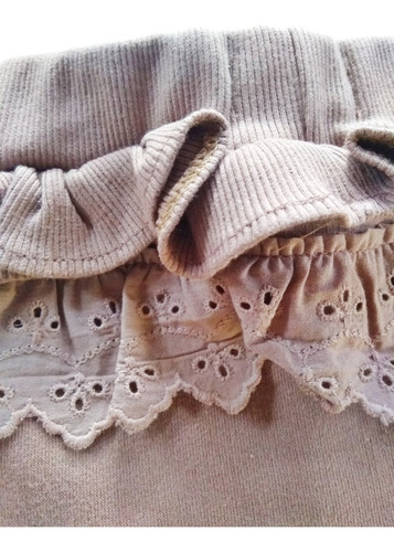 Imagen 2 de 3 de Pantalon Babucha Con Volados Beba. Hermoso Jogging De Frisa.