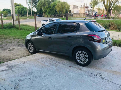 Peugeot 208 1.6 Allure 2018