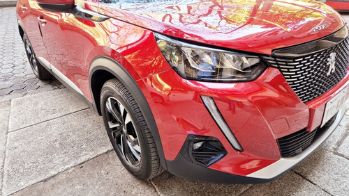 Peugeot 2008 1.2 Puretech Allure Pack