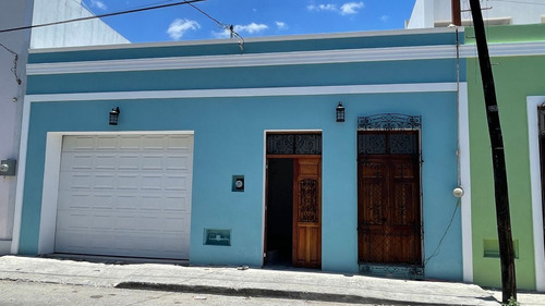 Casa Remodelada En El  Centro  De Mérida