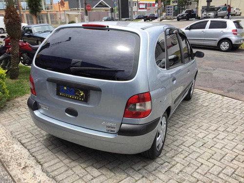 Renault - Scenic Authentique 1.6 16v 4p 2008