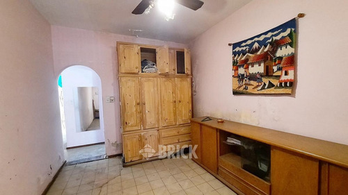 Imagen 22 de 30 de Lote De 10x23 Mts - Hoy Casa Jdin C/piscina Garage Bcon - Heroes De Malvinas Al 1700 - Lanus Este