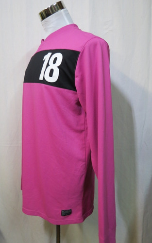 Imagen 4 de 7 de Camiseta De Fútbol Talla L Mangas Largas Marca Nike