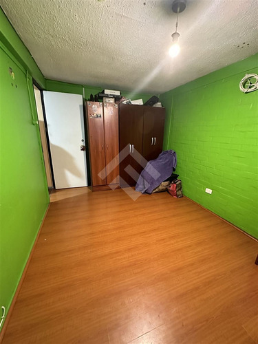 Departamento En Venta De 3 Dorm. O Local En Maipú
