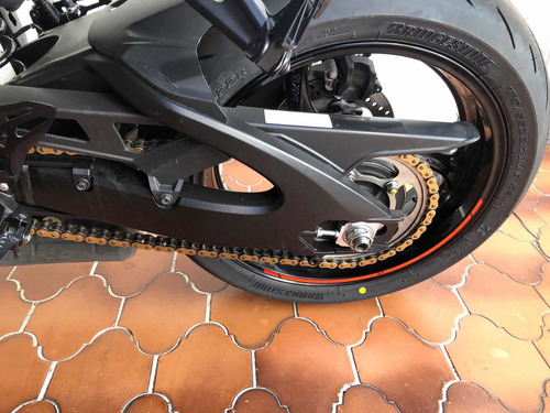 Imagen 5 de 10 de Suzuki Gsx-r 750