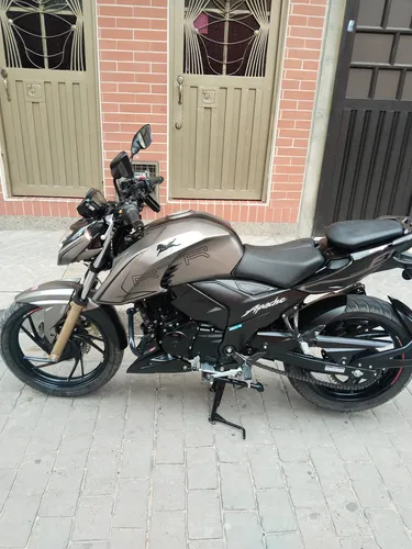 Moto Apache 200 Fi 3 .dos De Manejo