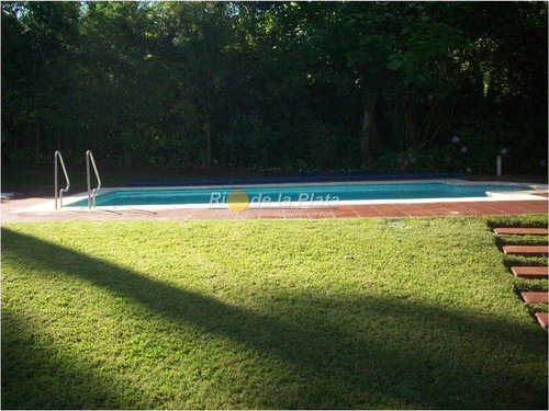 Imagen 27 de 30 de Casa En Cantegril, 5 Dormitorios *- Ref: 10631