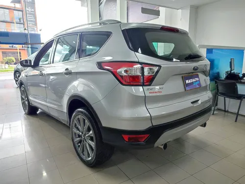Ford Escape 2.0 Titanium
