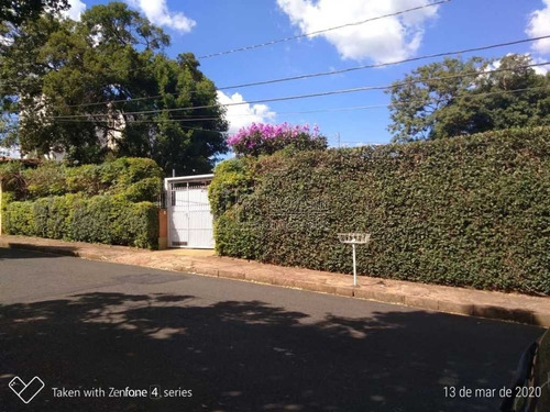 Imagem 1 de 6 de Venda De Casas / Padrão Na Cidade De Araraquara 10067