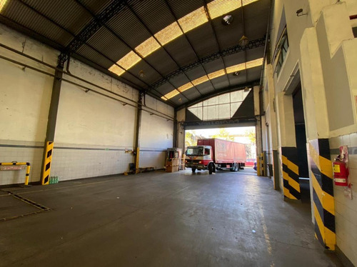 Galpón 2.544 M² C/ Salida A 2 Calles - Ideal Logística / Transporte - Barracas