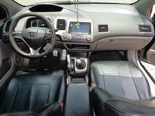 Imagen 9 de 14 de Honda Civic Coupe 2008 4x2 Sincrónico