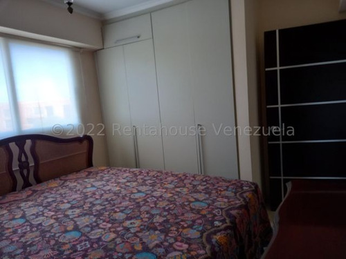 Imagen 8 de 10 de Apartamento Ubicado En Casacoima. Punto Fijo