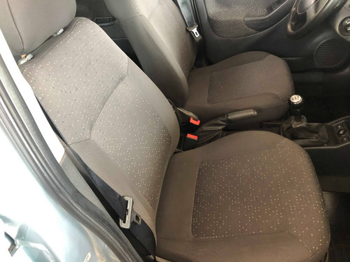 Chevrolet Corsa 1.4 Mpfi Premium Sedan 8v Flex 4p Manual