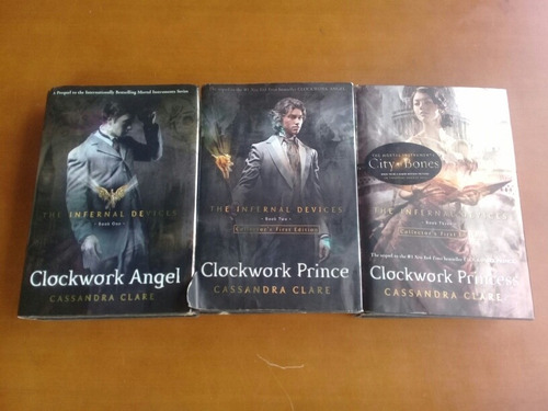 Precuela De Los Cazadores De Sombras. Cassandra Clare 