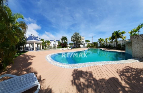 Imagen 12 de 14 de Town House En Margarita