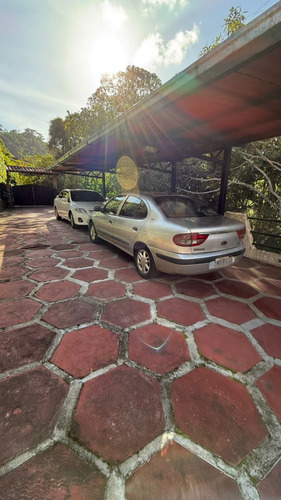 Casa En Los Amarillos