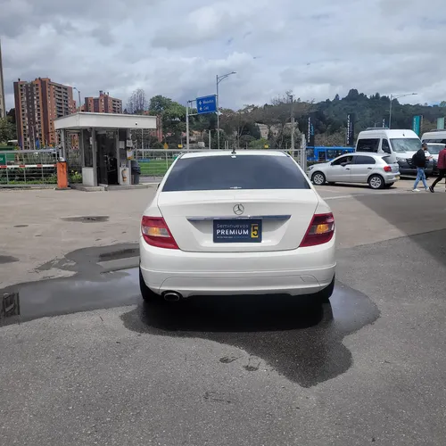 Mercedes-Benz Clase C 1.8 Cgi Blueefficiency