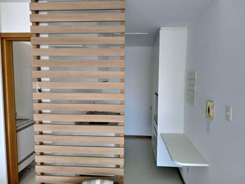Imagem 7 de 12 de Quarto E Sala,