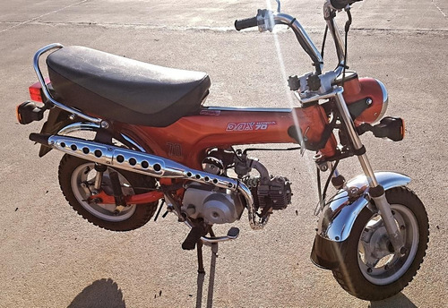Honda Dax 70 Japón 2001