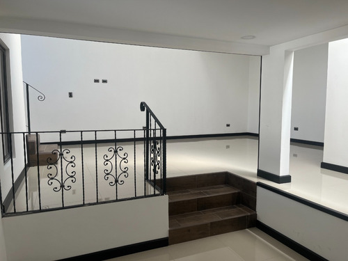 Imagen 5 de 19 de Venta Casa En Residencial Tenerife En San Francisco Heredia, Casa Nueva, Acabados Lujo, Amplios Espacios Y Muy Iluminada