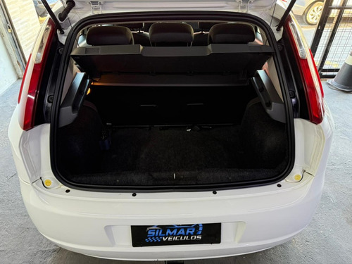 Fiat Punto 1.6 ESSENCE 16V FLEX 4P MANUAL