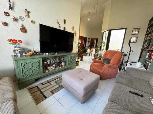 Casa En Venta, Excelente Ubicacion, Trojes De Oriente Ii Por El Arroyo