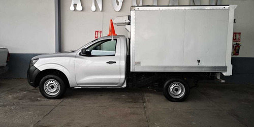 Imagen 2 de 15 de Nissan Np300 2016 2.5 Chasis Cabina Dh Mt