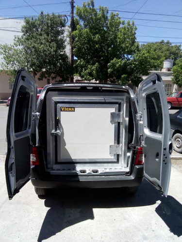 Peugeot Partner Hdi C/ Caja Tyermica Y Equipo De Frio