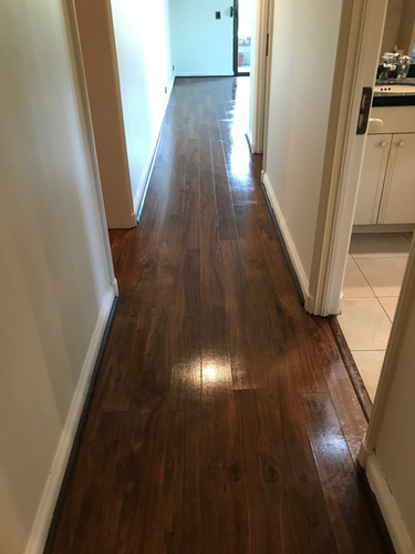 Imagen 5 de 10 de Limpieza Y Vitrificado De Pisos Madera, Flotante Y Piedra