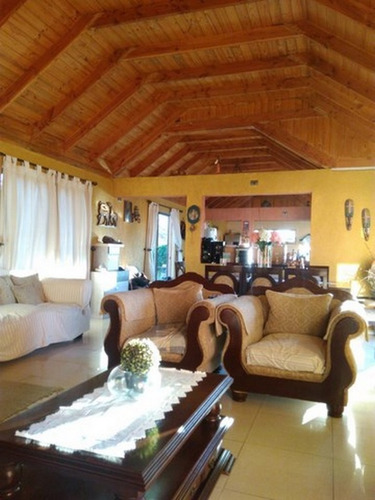 Pirqué, Vende Parcela De 5.000 Mt2 En Condominio Cerrado.-