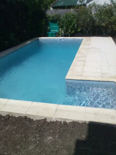 Piletas De Hormigon Simil Venecita-espera Equipado El Verano