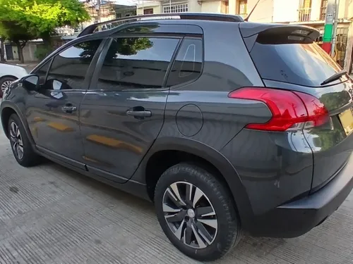 Peugeot 2008 1.6 Active