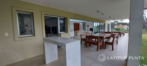 Imagen 5 de 30 de Casa En Laguna Blanca - Manantiales - Manantiales Manantiales