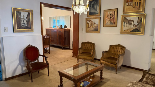 Casa Planta Baja De 2 Ó 3 Dormitorios Y Patio