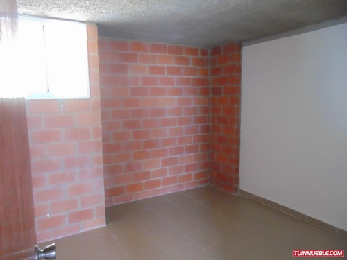 Imagen 9 de 15 de Apartamento A Estrenar De 3 Hab 2 Baños.