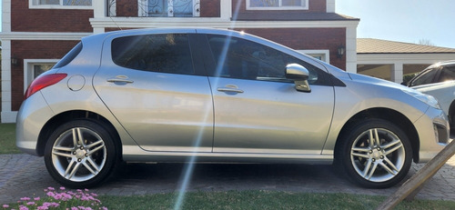 Imagen 7 de 12 de Peugeot 308 2015 1.6 Feline Hdi 115cv