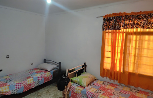 Venta Casa 2 Dormitorios Godoy Cruz Con Cochera