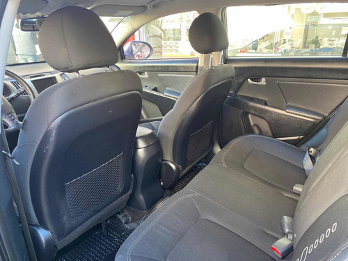 Imagen 10 de 14 de Kia Sportage 2.0 Ex 2wd 163cv At 2013