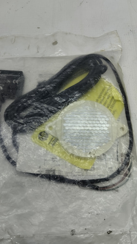 Photoswitch Objetos Transparentes 42smu-7250 Npn 100ma 24v (Usado)