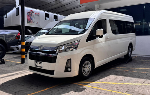 Toyota Hiace Gl 12 Pasajeros 2021 #3034