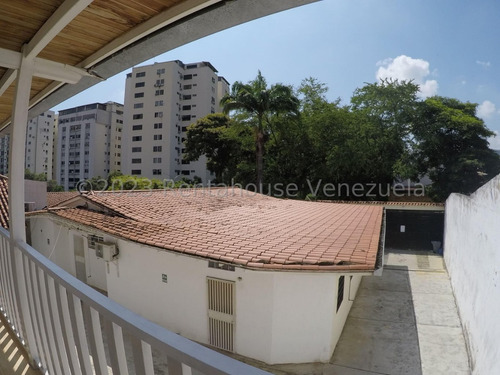 Amplia Casa Ubicada En Zona Norte, Con Destino Como Posada 23-23727, Eloisa Mejia