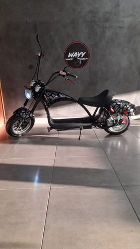 Imagem 1 de 5 de Moto Elétrica Chopper 2000w