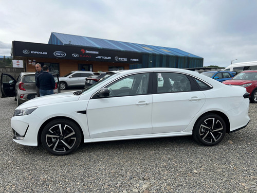 KAIYI Kye 5 1.5T Lux Cvt